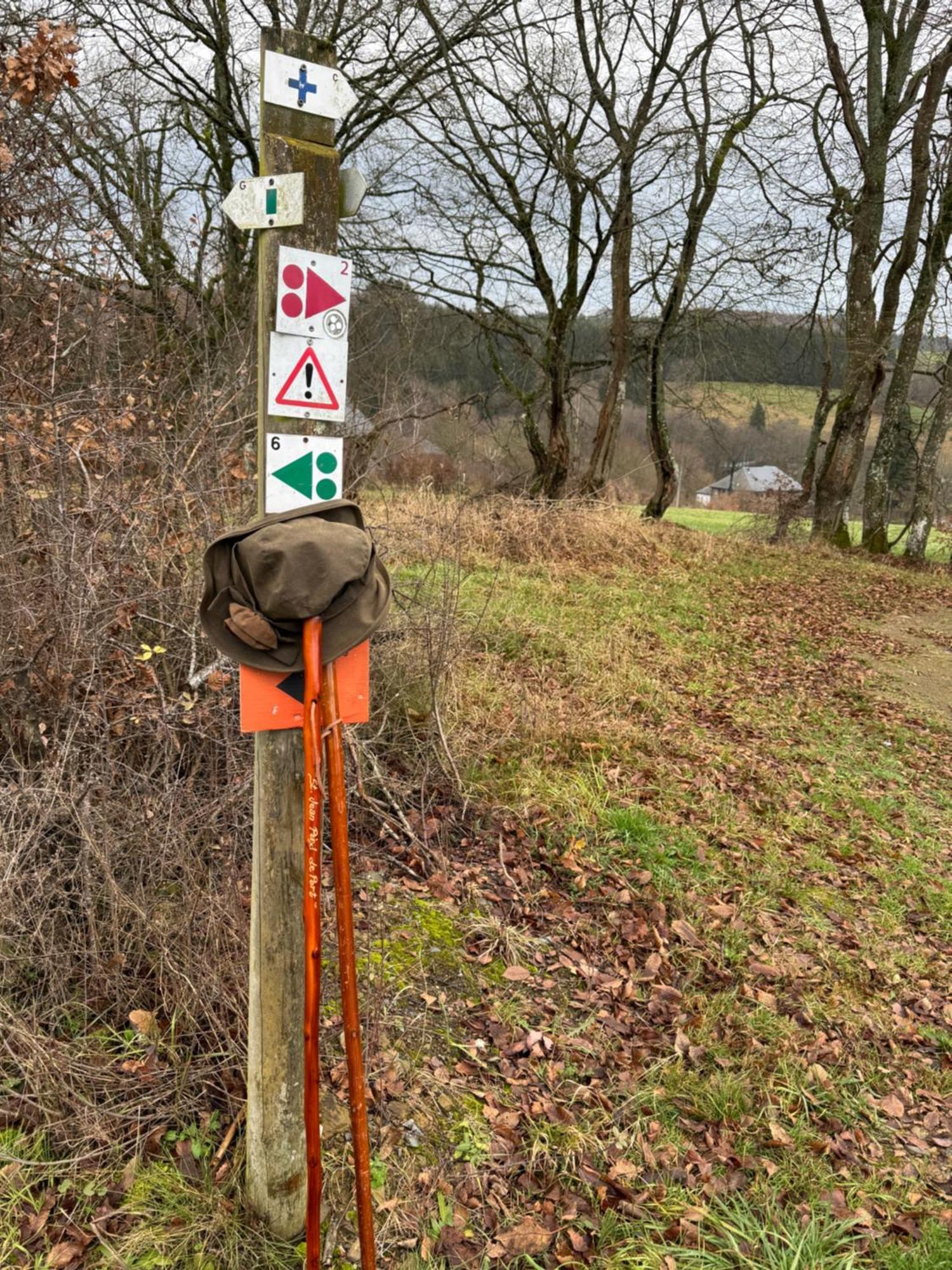Achouffe - Masson Villa Houffalize Eksteriør bilde